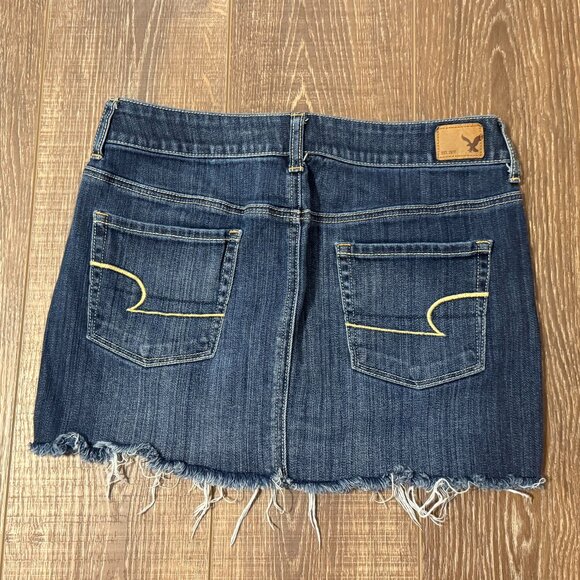 American Eagle Denim Skirt – Size 4 - Picture 3 of 13